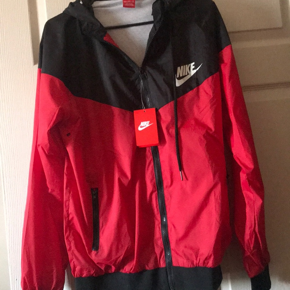 Nike windbreaker